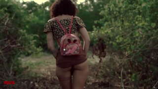 פּאַסירונג אין אַנאַל געשלעכט אויף די וויסט ברעג