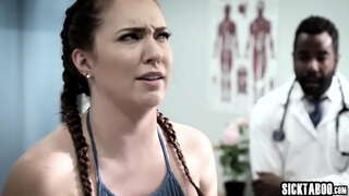 ���្តៅទារក Maddy អូ Reilly រីស្សនៈប្ដូ pussy