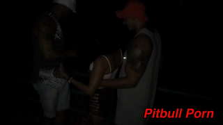 Fudemos ना urca को बीचमा, सडक