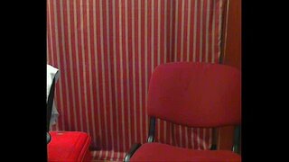 Webcam ສົນທະນາມັກເລ່ນ-ຮ່ວມເພດກ່ຽວກັບປະທານໄດ້