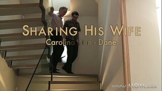 ���ေ MILF ယူနှစ်ခုကြီးမားတဲ့ cocks