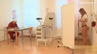 ���ምገማ teenie swallow