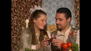 Russisk Brunette med Store Bryster