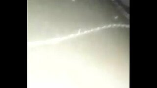 ȴ�民区的黑人女孩搞砸了狗的风格