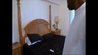 полусестра се вратила кући