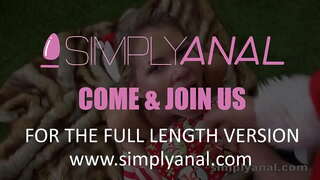 Claudia Macc च्या नाताळाचा सण पार्शवी चोदन - SimplyAnal