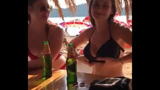 Tolle ex libris tenent