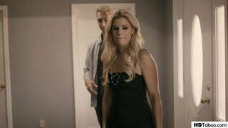 India Aestate et eius stepson frui dura stupri