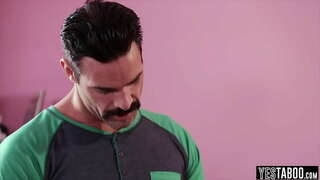 Jou pandan ete vin fukèd pa l &#039; stepdad