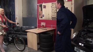 سيندي جبهة تحرير مورو الإسلامية ترويا لا المال يدفع في الطبيعة التجول