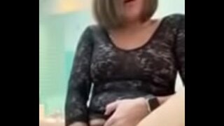 Isifrentshi Hairy Milf Kwaye Omkhulu Sextoy