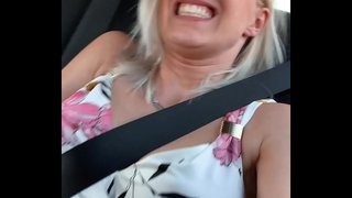 Ніколи не робив цього! Я дала собі оргазм в таксі