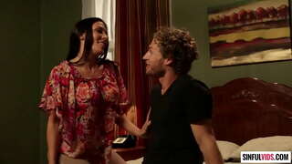 Dik esmer Rachel Starr berbat sert çubuk içinde 69 pozisyon önce gets püskürtülür ile jizz