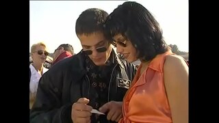 ���จ้าหญิงที่บอดี้การ์ดและถอดเสื้อผ้า-Teaser